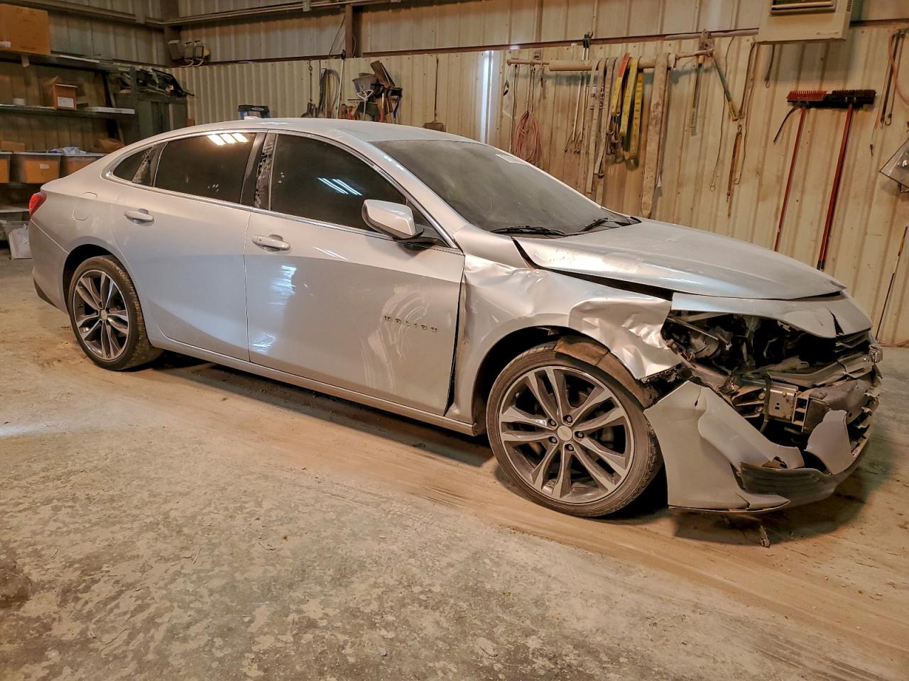 2021 CHEVROLET MALIBU LT photo 4