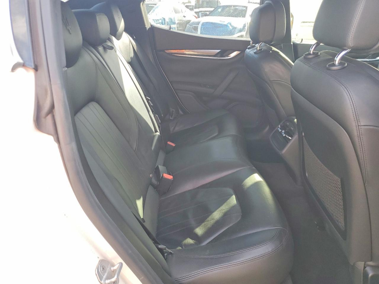 2017 MASERATI GHIBLI photo 10