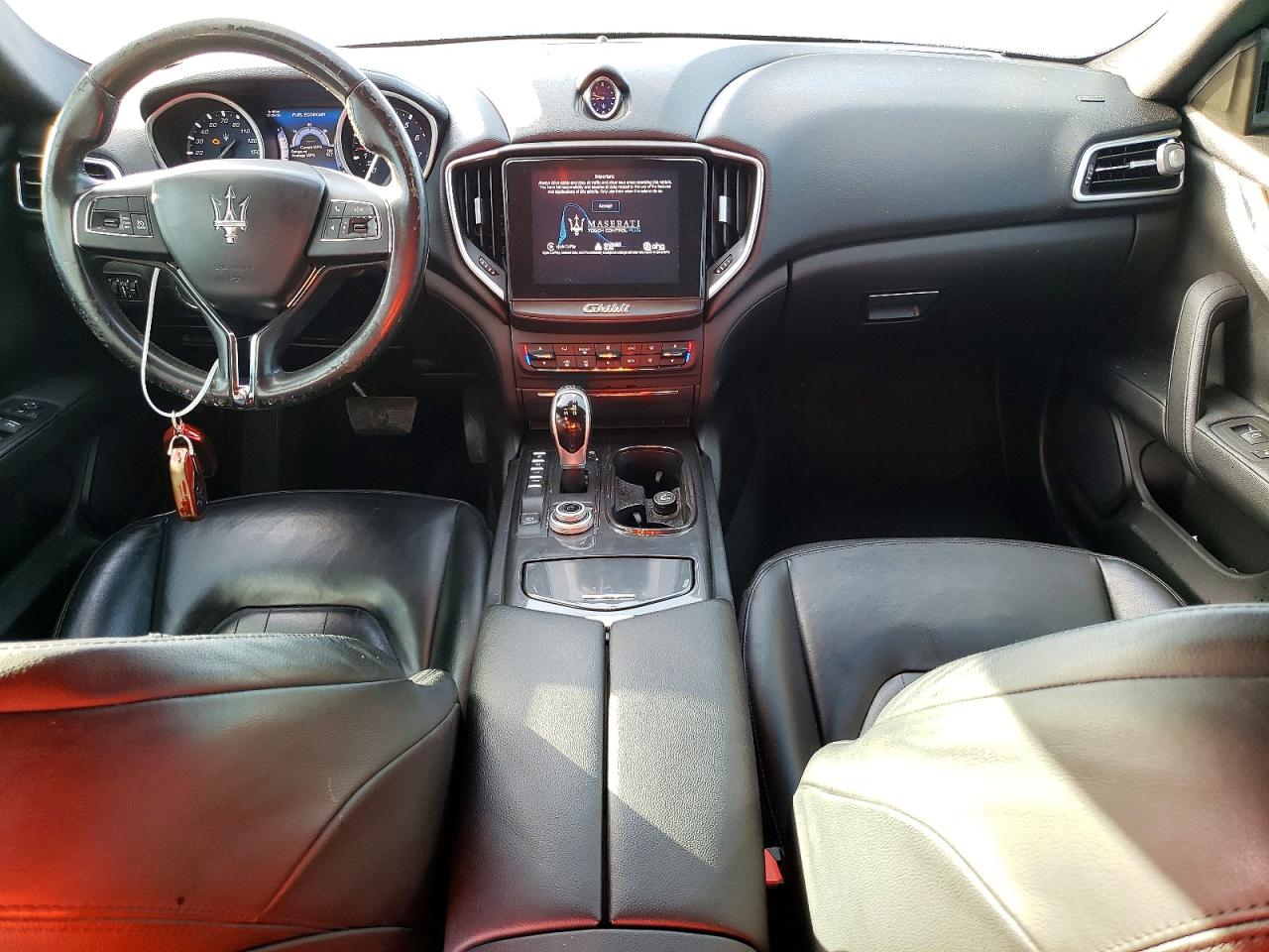 2017 MASERATI GHIBLI photo 8
