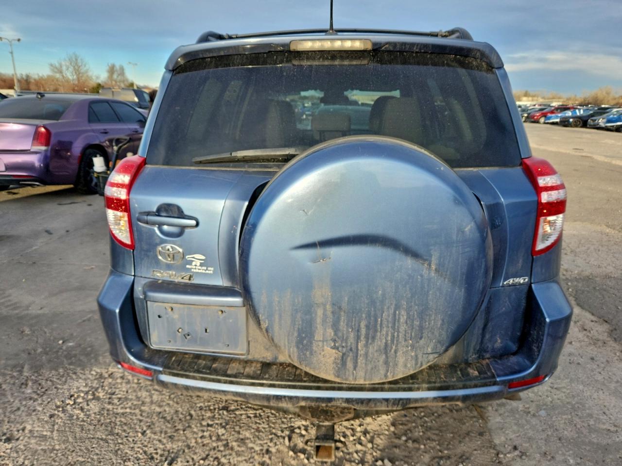 2011 TOYOTA RAV4 photo 6