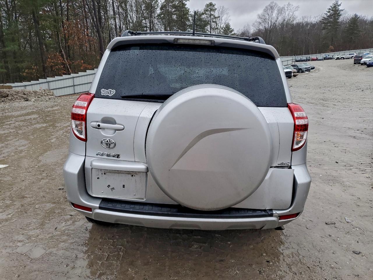 2011 TOYOTA RAV4 LIMITED photo 11