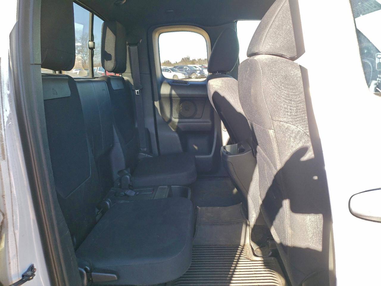 2017 TOYOTA TACOMA ACCESS CAB photo 10