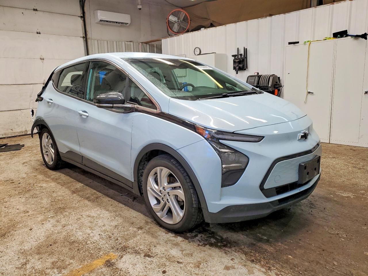 2023 CHEVROLET BOLT EV 1LT photo 4