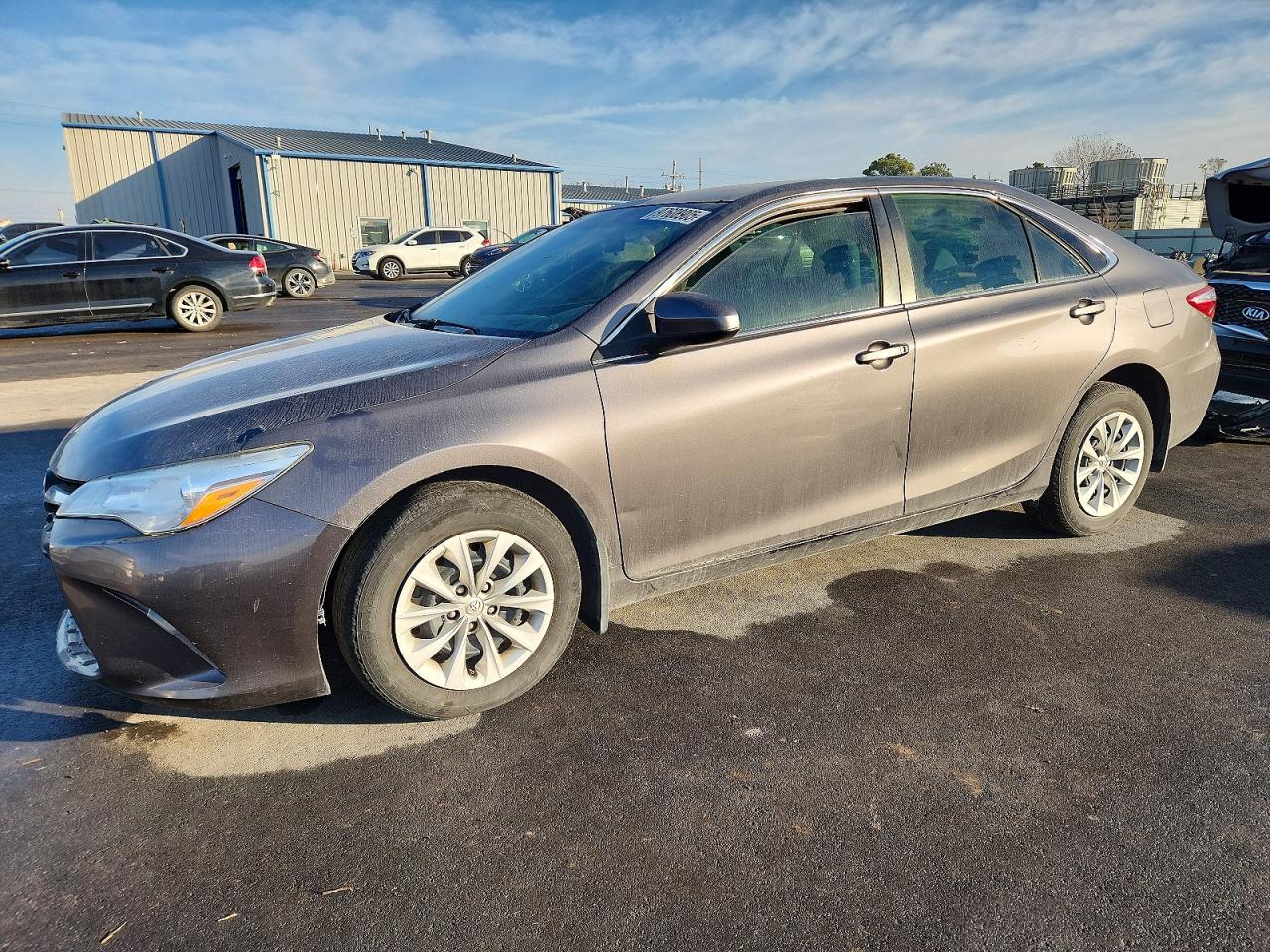 2016 TOYOTA CAMRY