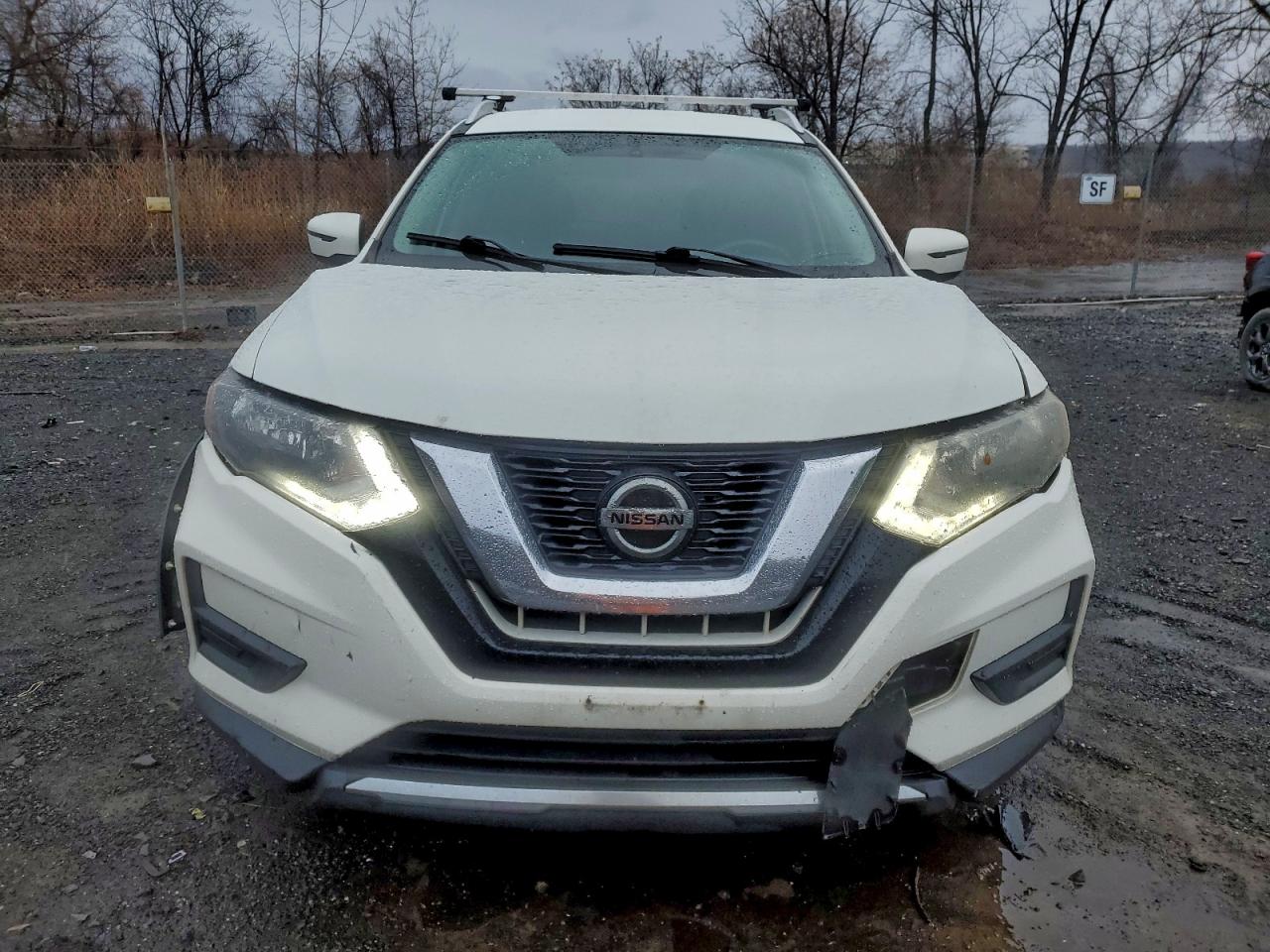 2018 NISSAN ROGUE S photo 5