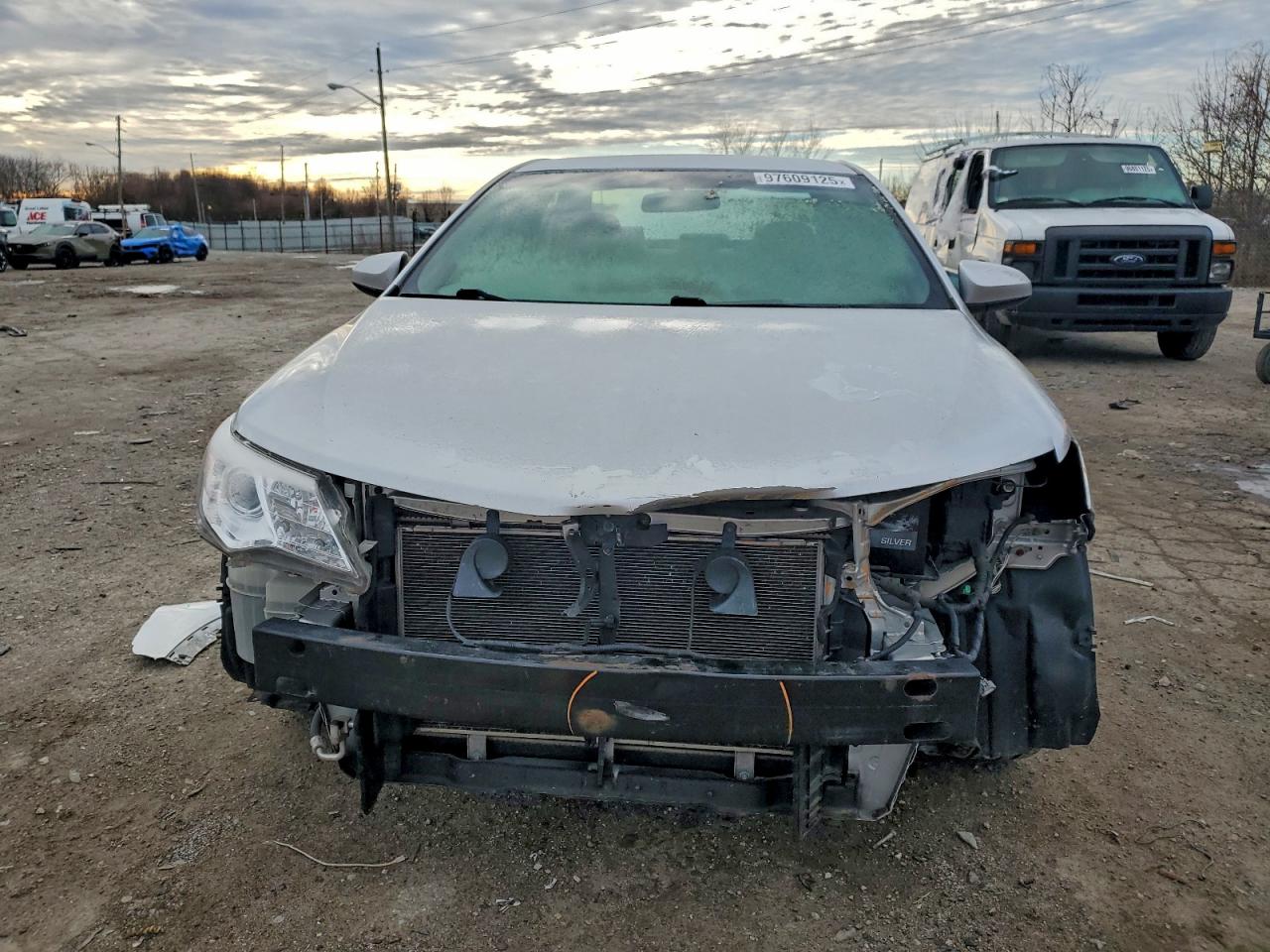2012 TOYOTA CAMRY BASE photo 5