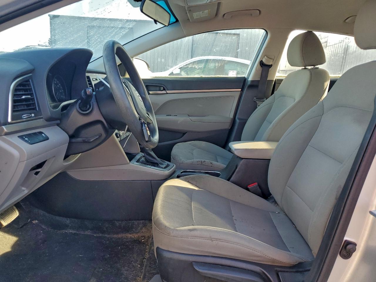 2018 HYUNDAI ELANTRA SE photo 7
