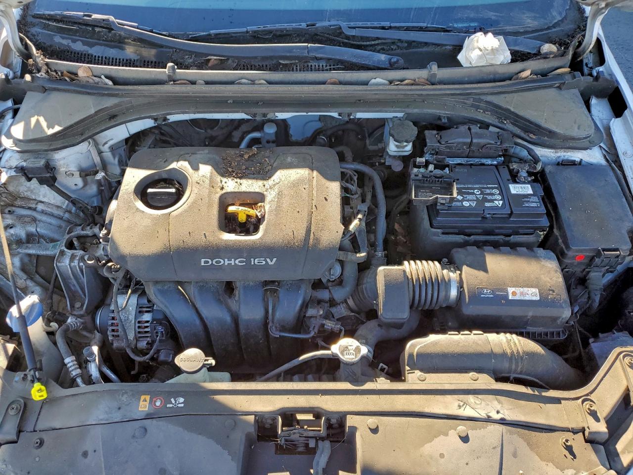 2018 HYUNDAI ELANTRA SE photo 11
