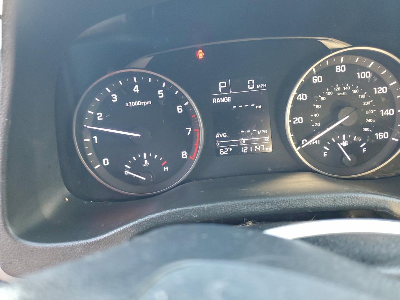 2018 HYUNDAI ELANTRA SE photo 9