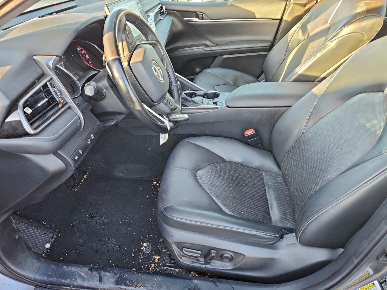 2022 TOYOTA CAMRY XSE photo 7