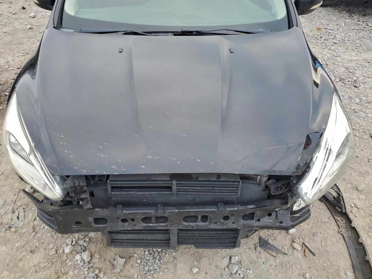 2017 FORD FOCUS SE photo 11