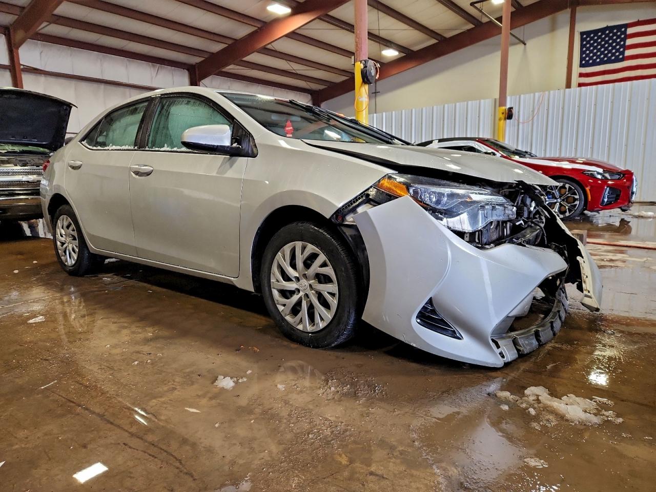2018 TOYOTA COROLLA LE photo 7