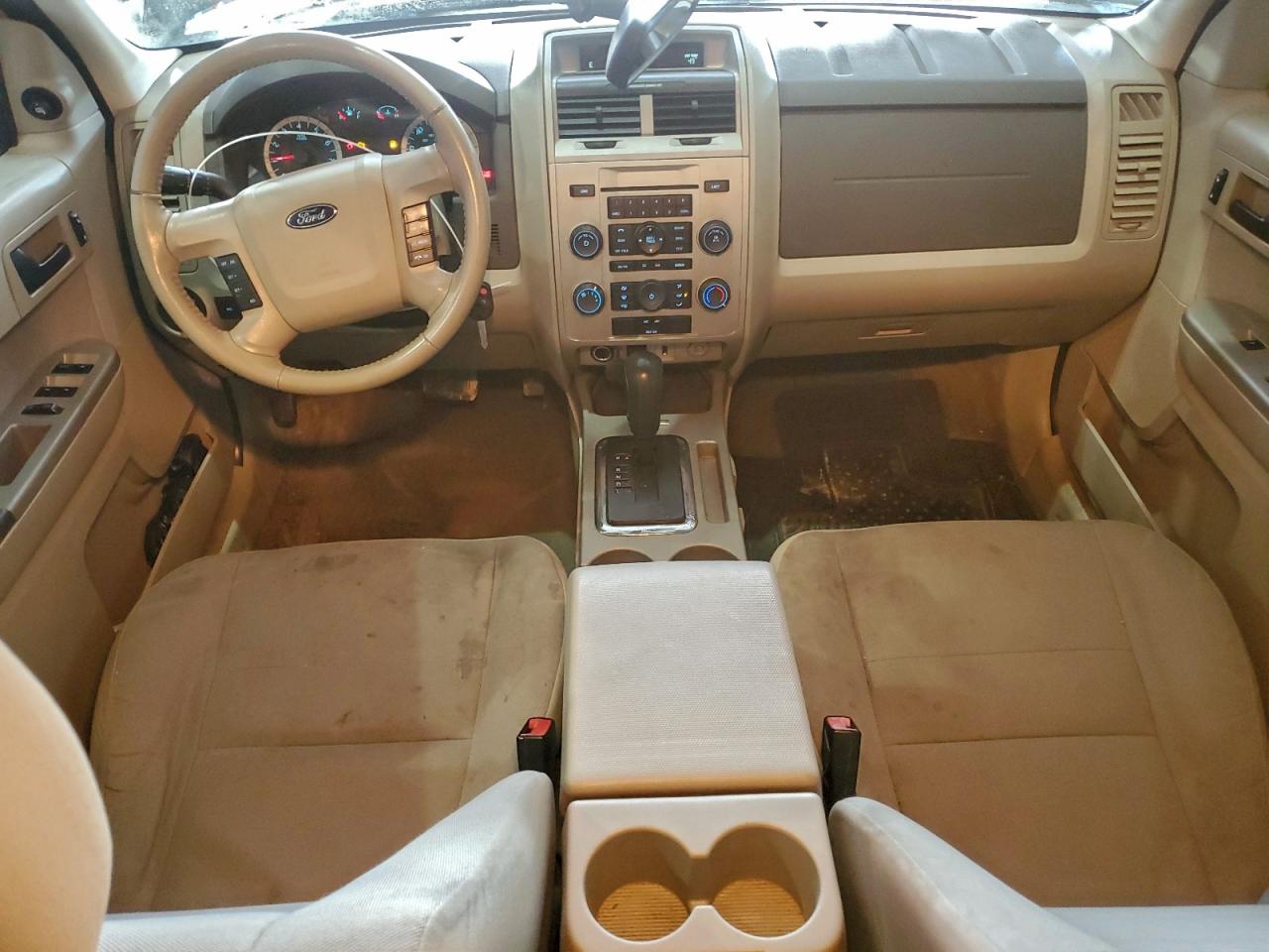 2012 FORD ESCAPE XLT photo 8