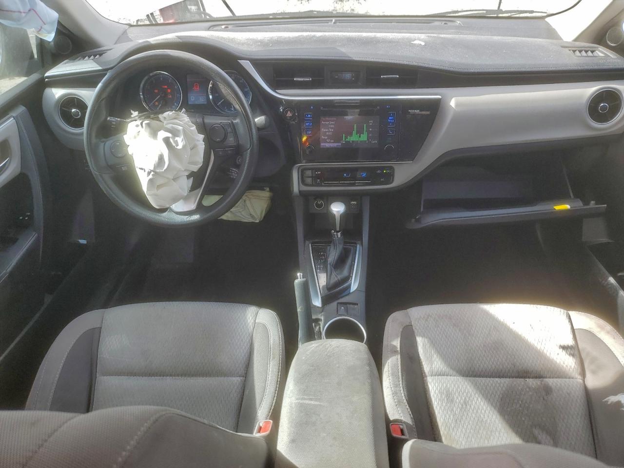 2017 TOYOTA COROLLA L photo 15