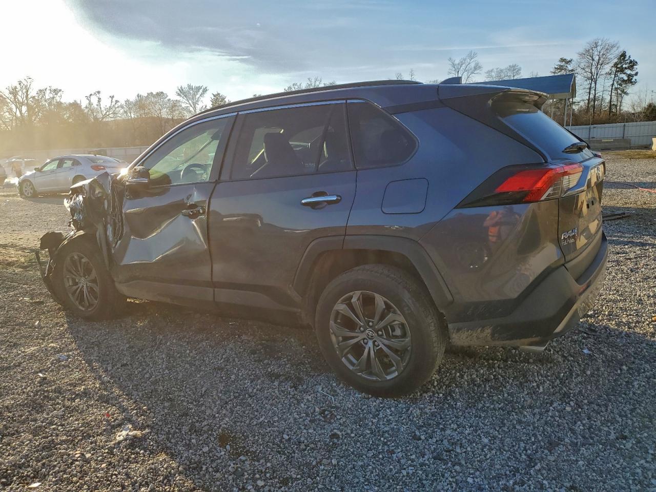 2022 TOYOTA RAV4 LIMITED photo 2