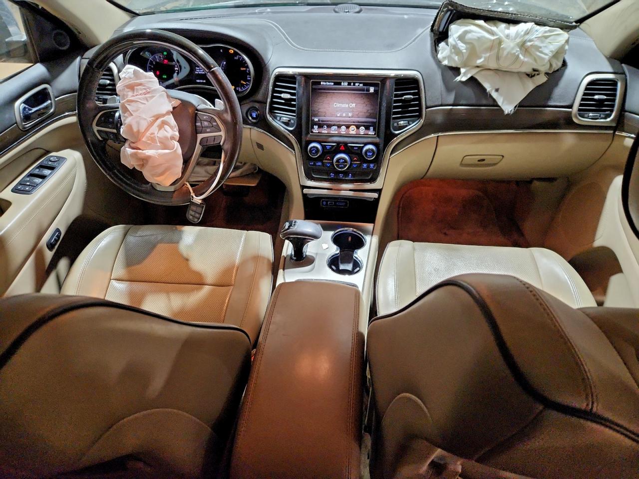 2015 JEEP GRAND CHEROKEE OVERLAND photo 8