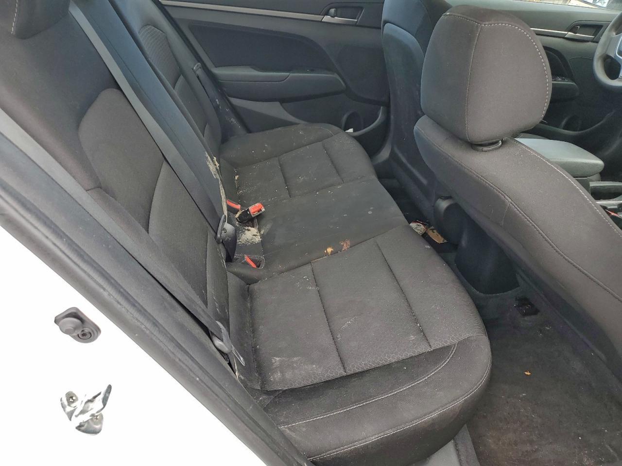2018 HYUNDAI ELANTRA SEL photo 19