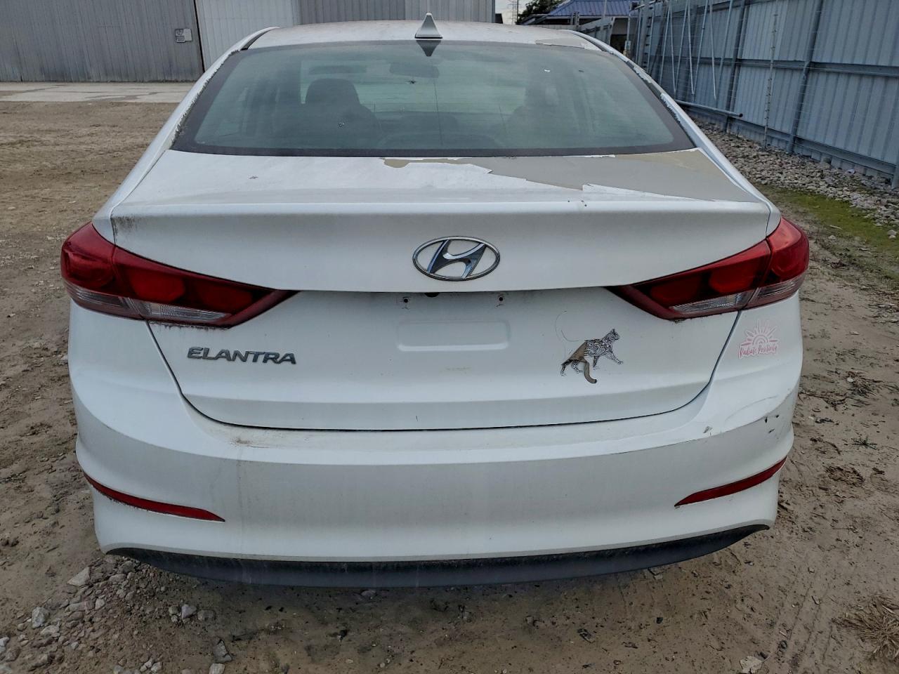 2018 HYUNDAI ELANTRA SEL photo 11