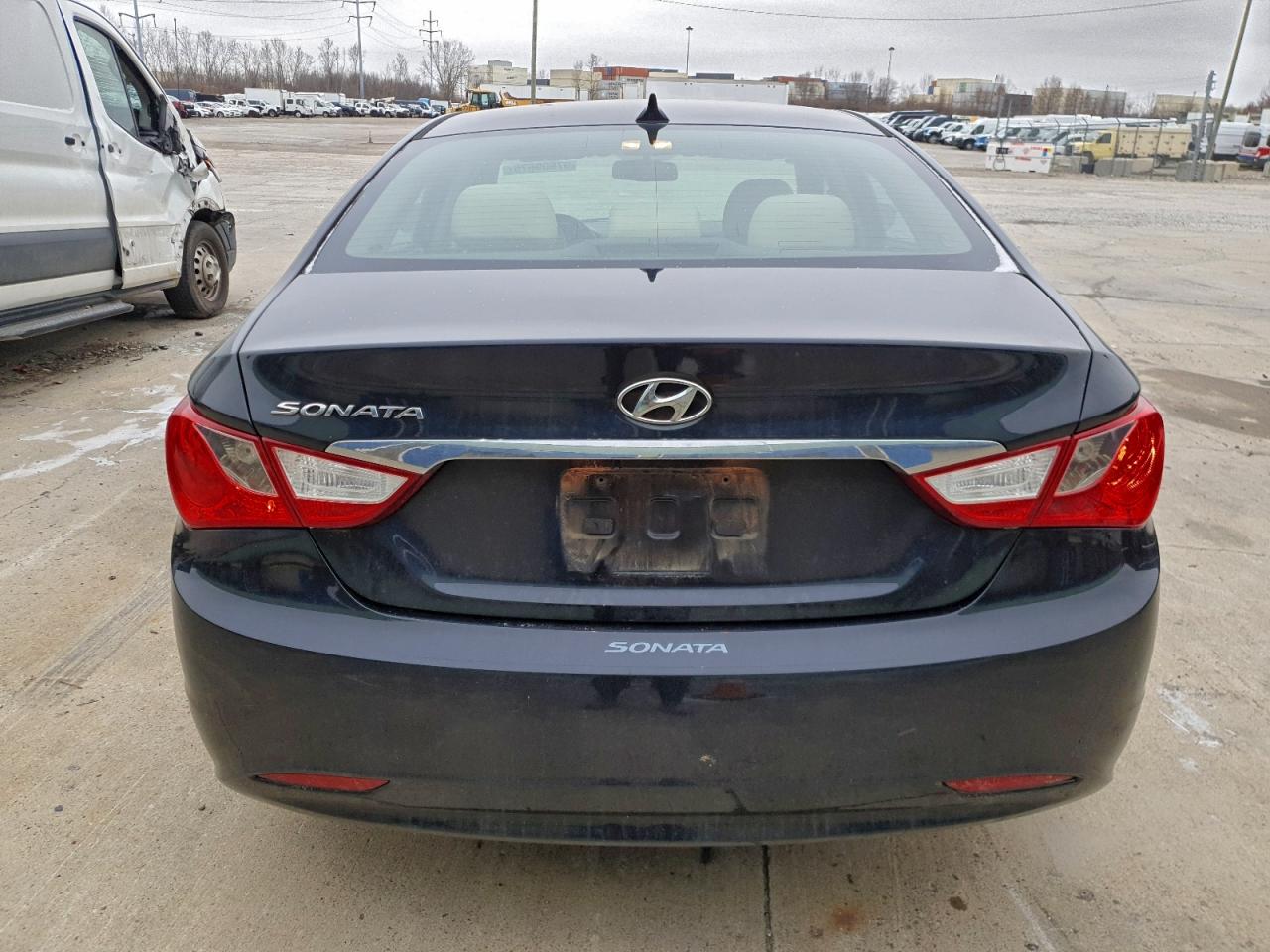 2012 HYUNDAI SONATA GLS photo 6