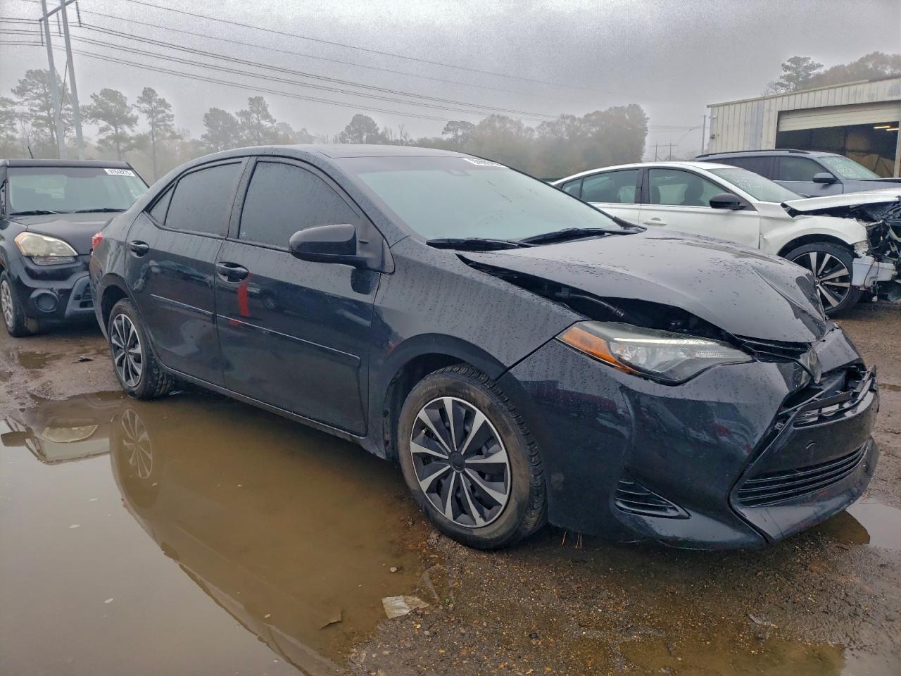 2017 TOYOTA COROLLA L photo 13