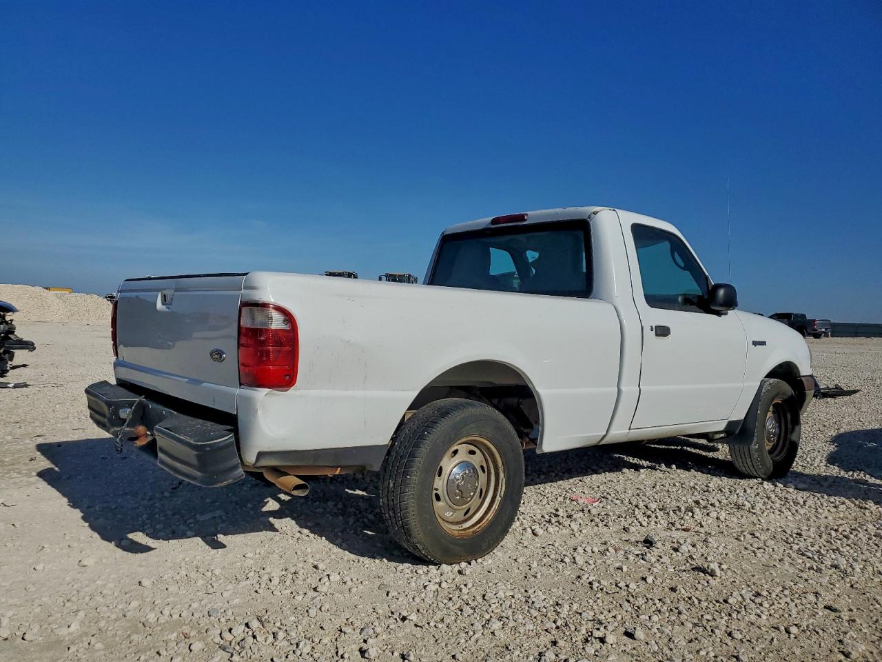 2004 FORD RANGER photo 3