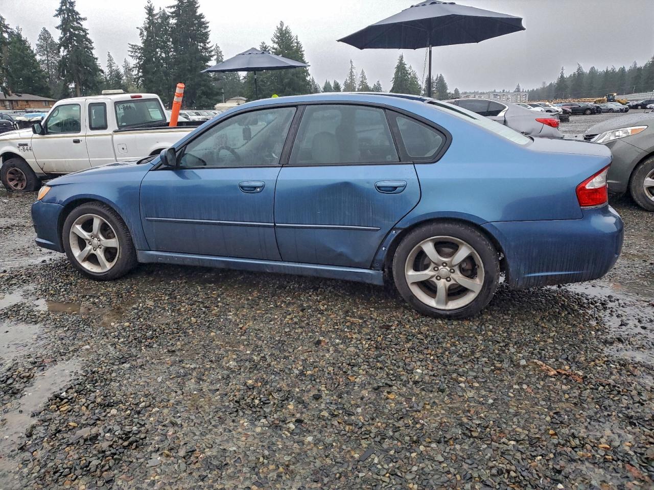 2009 SUBARU LEGACY 2.5I photo 2