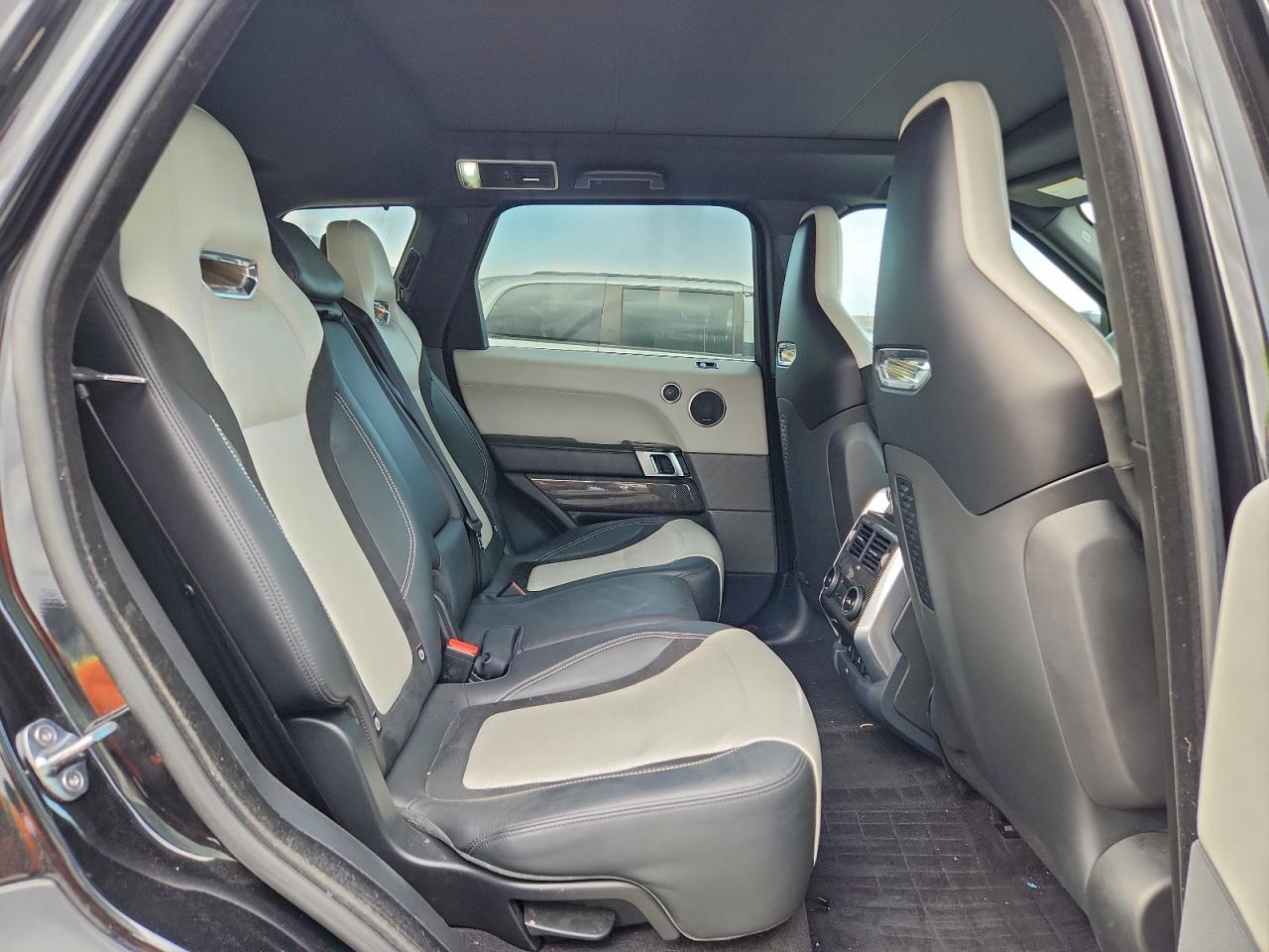 2020 LAND ROVER RANGE ROVER SPORT SVR photo 19