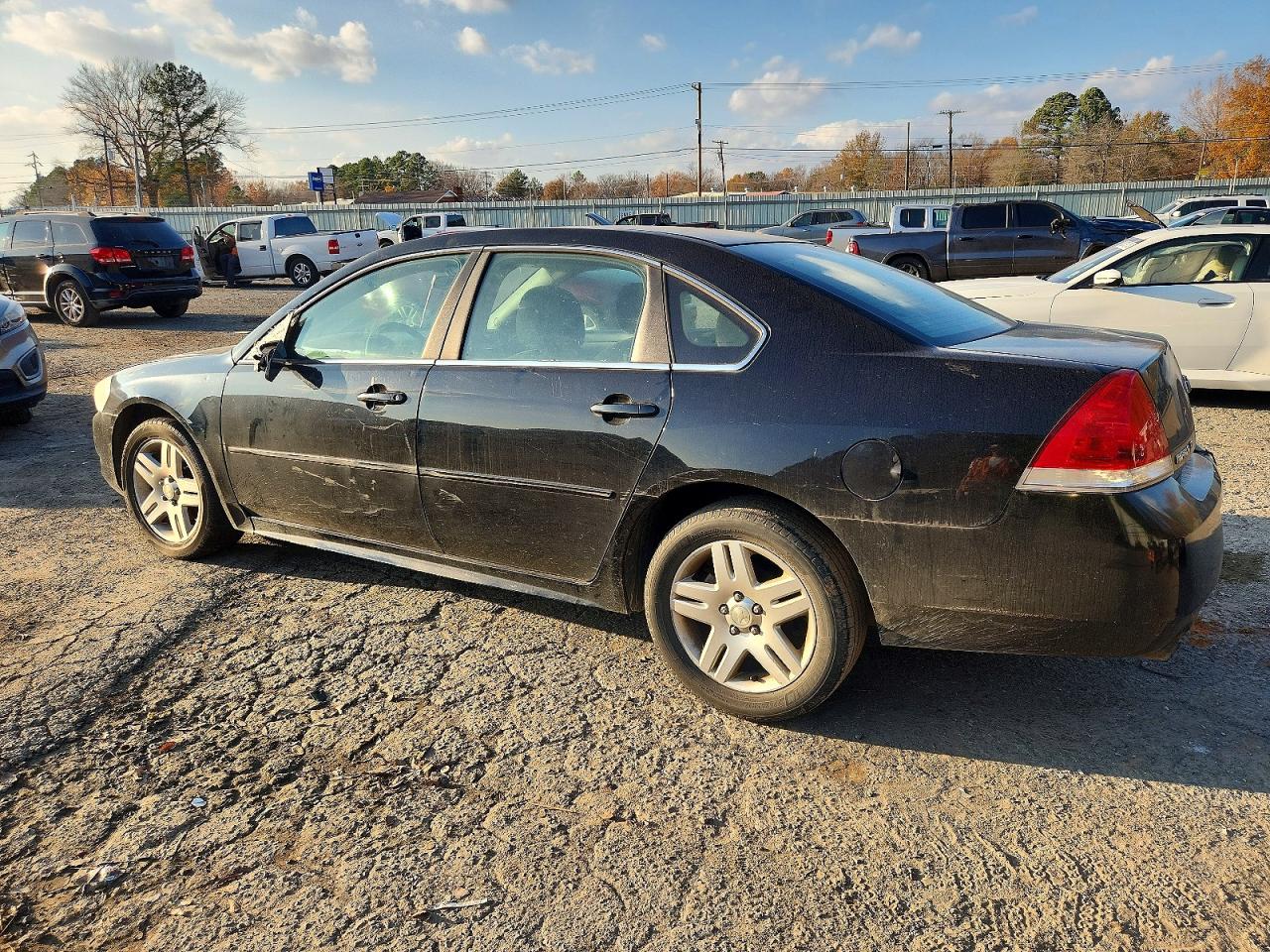 2012 CHEVROLET IMPALA LT photo 2