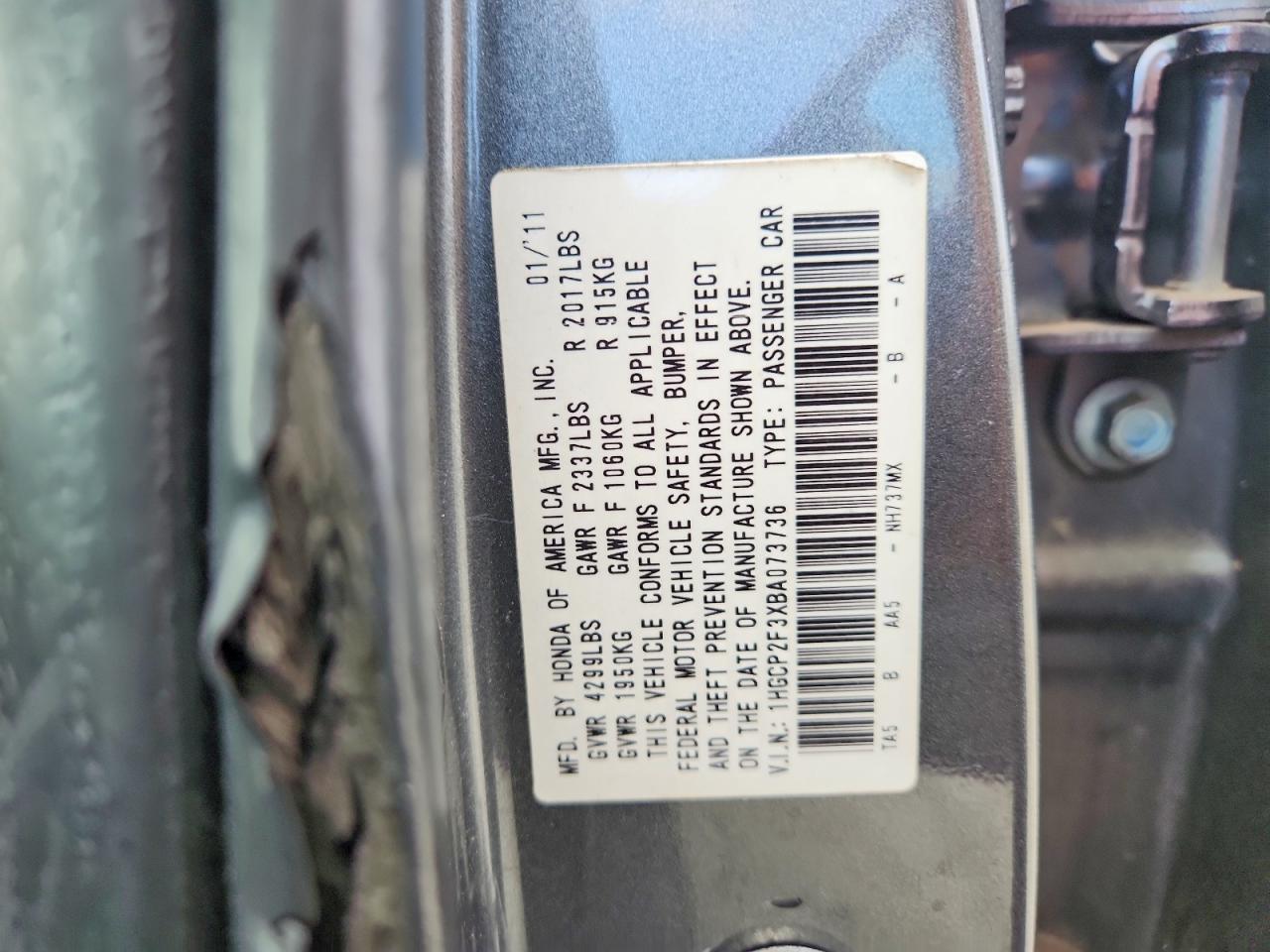 2011 HONDA ACCORD LX photo 25