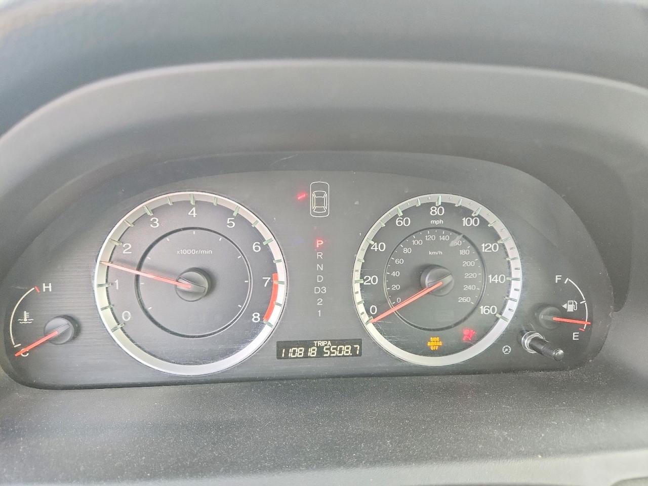 2011 HONDA ACCORD LX photo 17