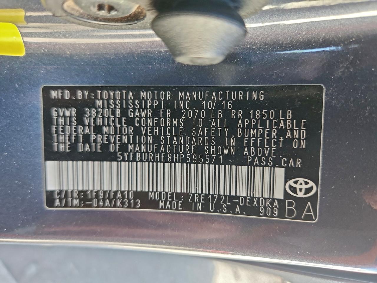 2017 TOYOTA COROLLA L photo 12