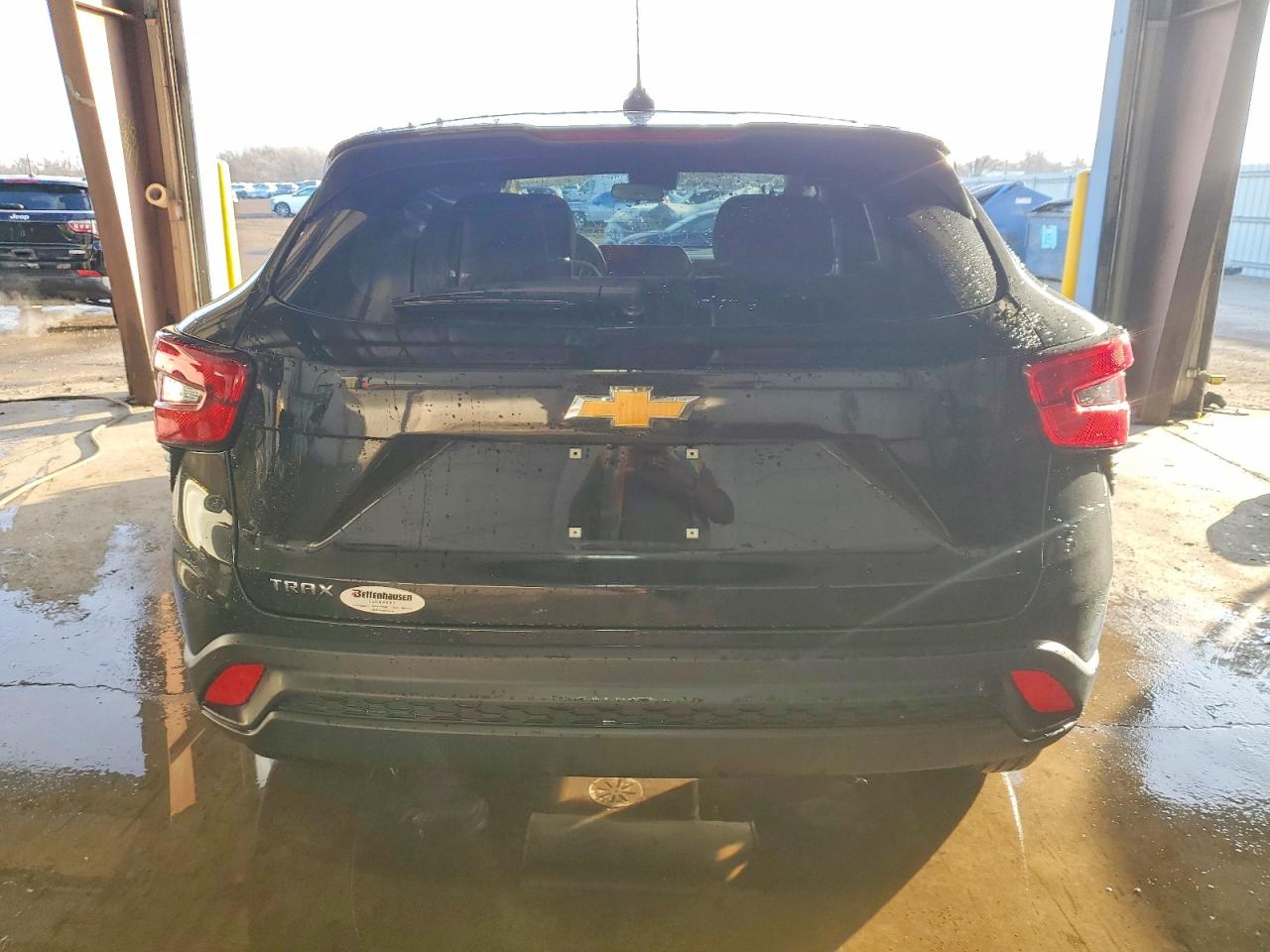 2025 CHEVROLET TRAX LS photo 6