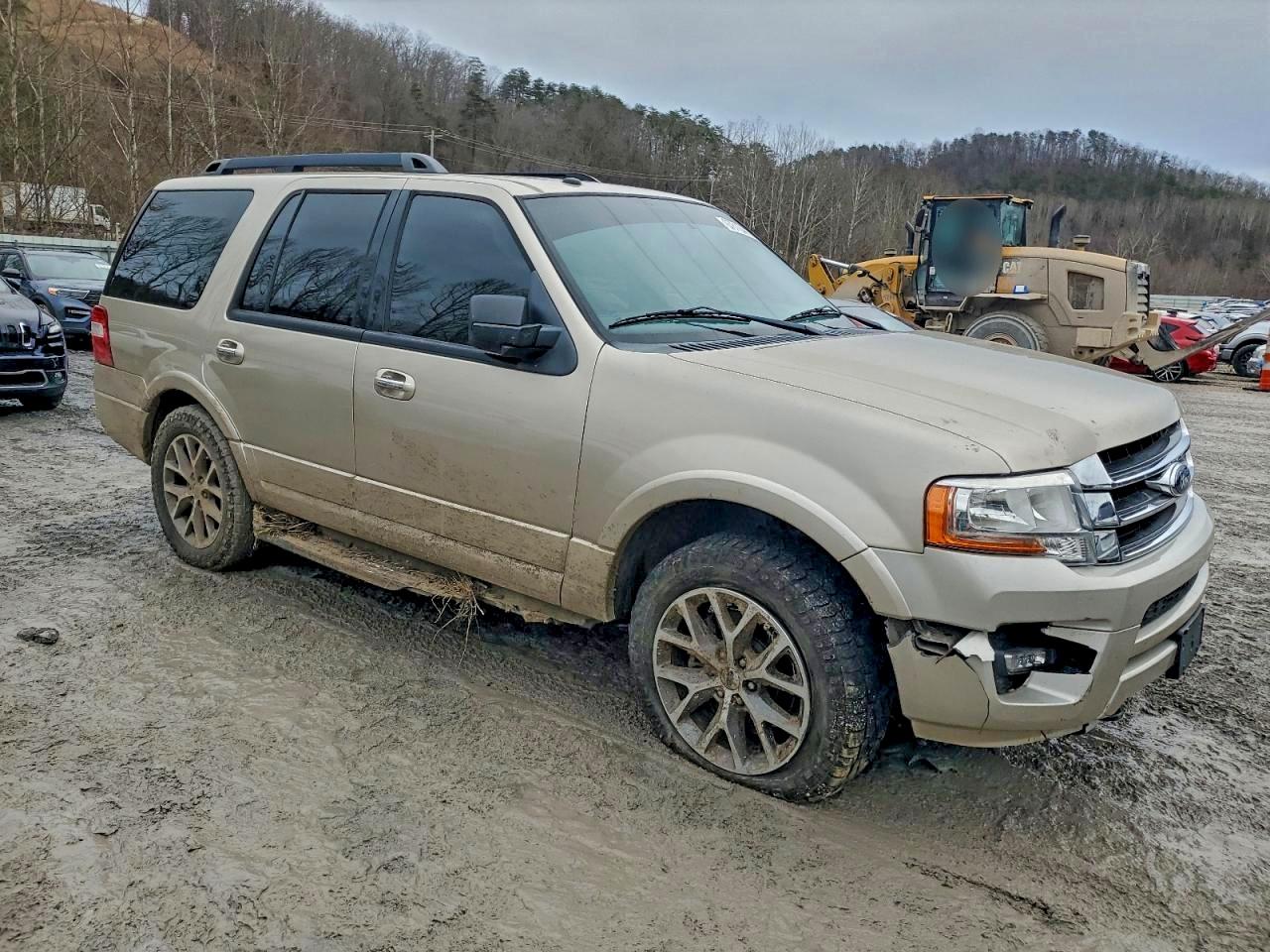 2017 FORD EXPEDITION XLT photo 4