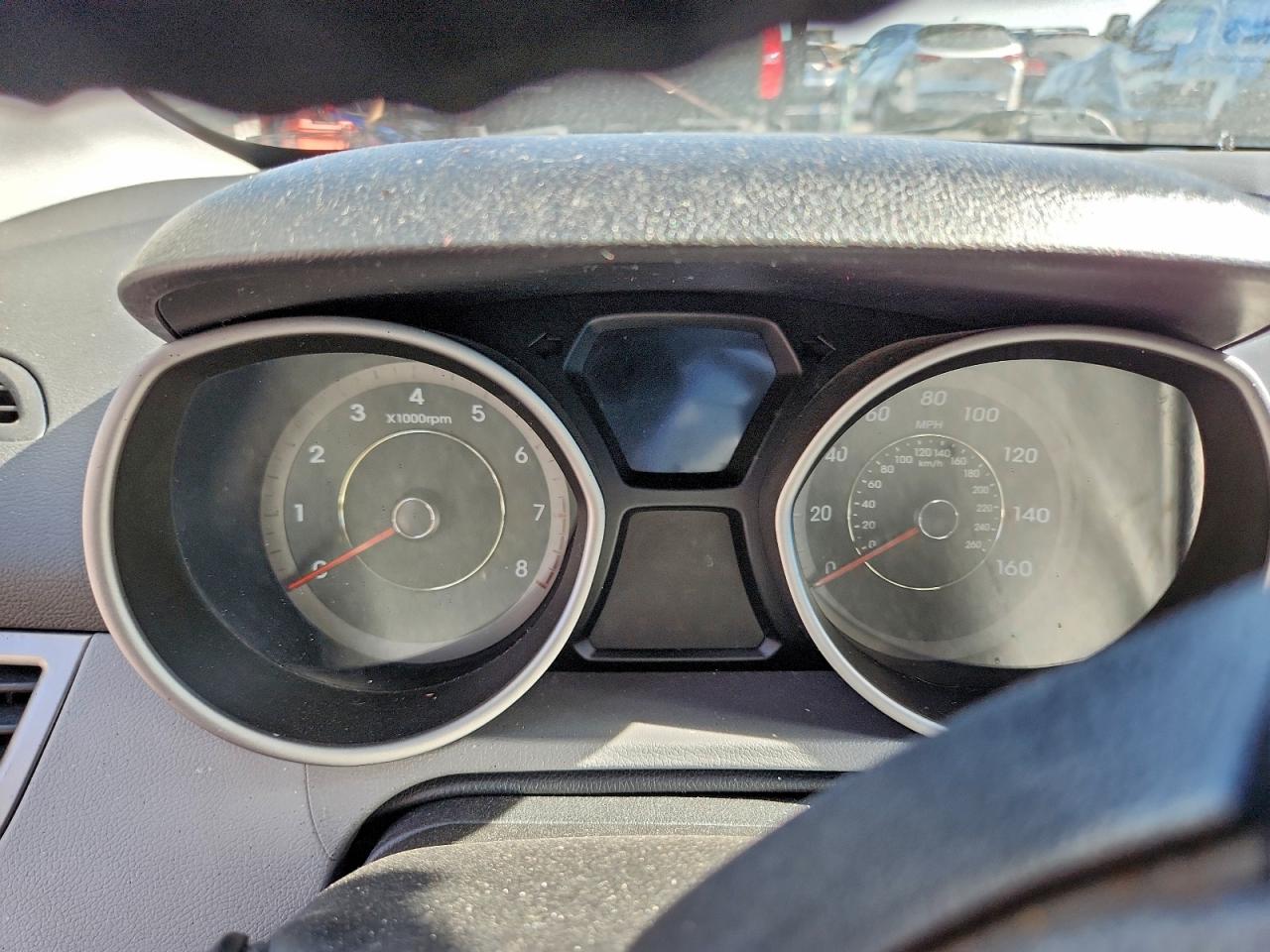 2013 HYUNDAI ELANTRA COUPE GS photo 17