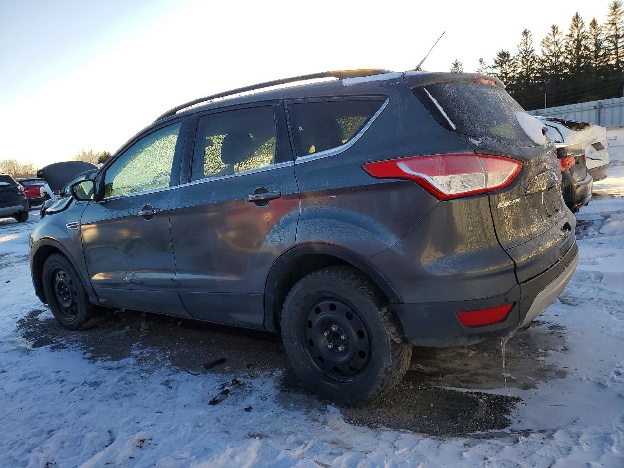 2015 FORD ESCAPE SE photo 2