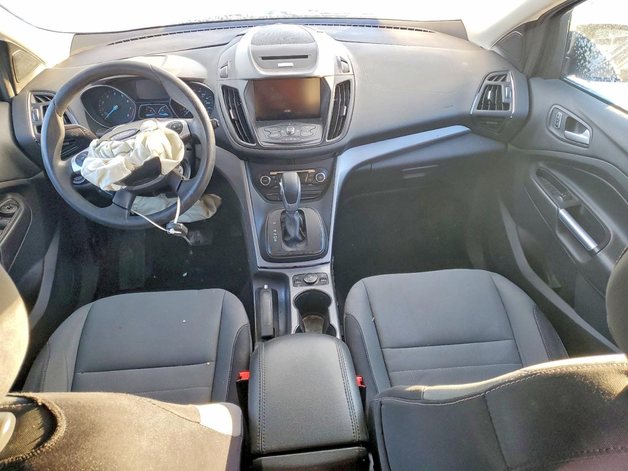 2015 FORD ESCAPE SE photo 8