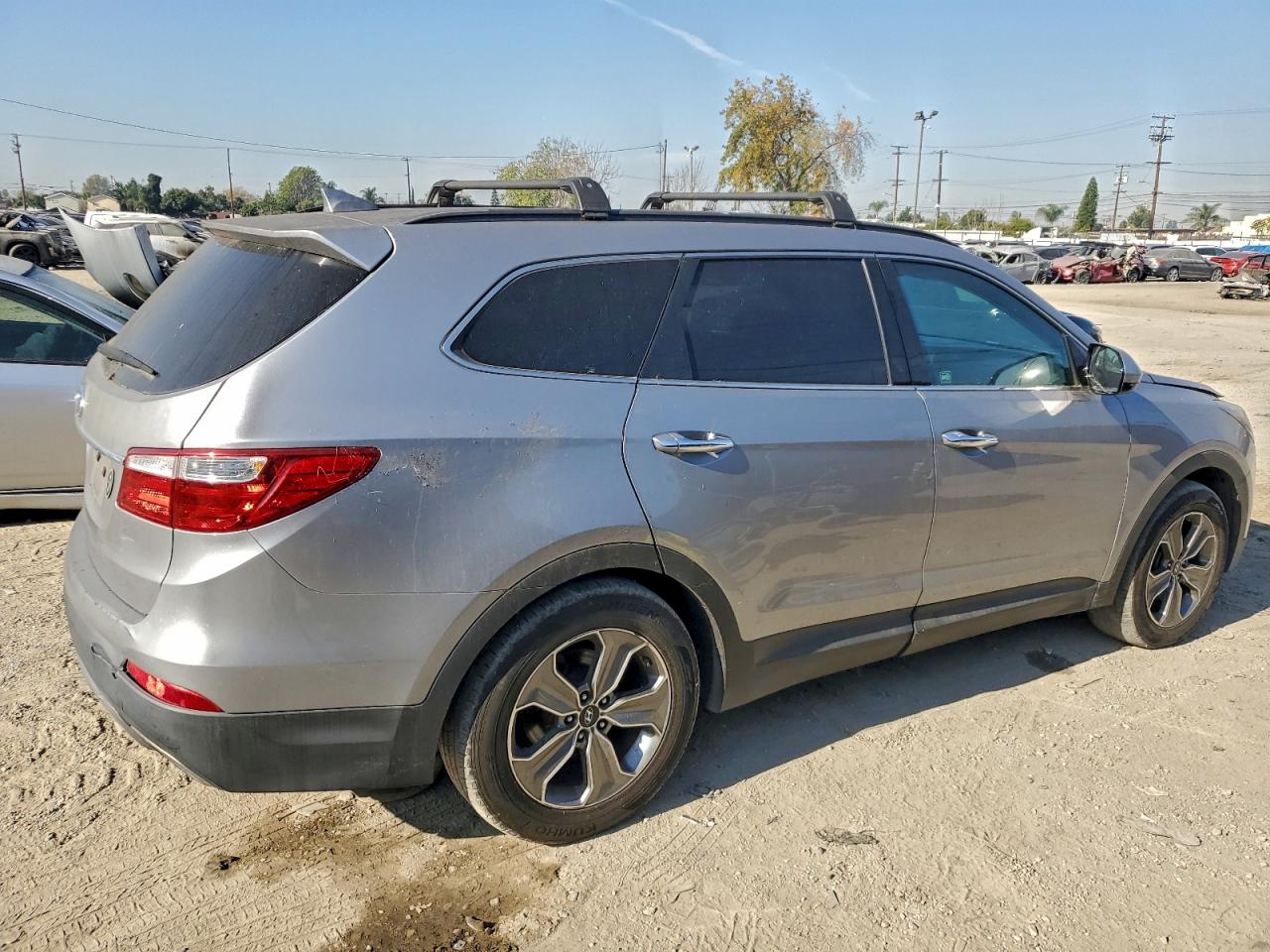 2016 HYUNDAI SANTA FE SE photo 3