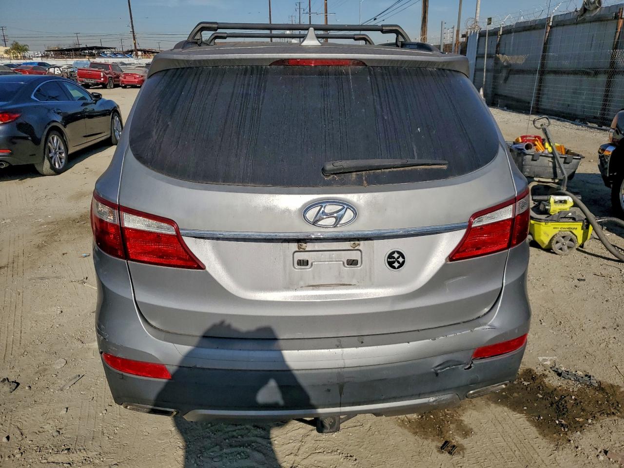 2016 HYUNDAI SANTA FE SE photo 6