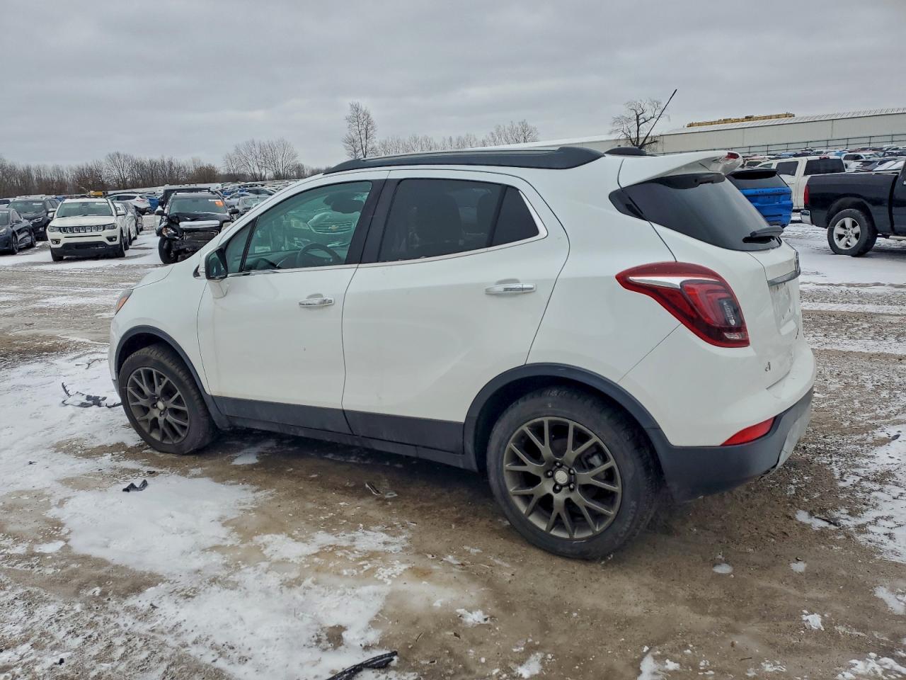 2019 BUICK ENCORE SPORT TOURING photo 4
