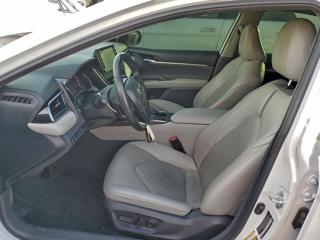 2023 TOYOTA CAMRY XSE photo 19