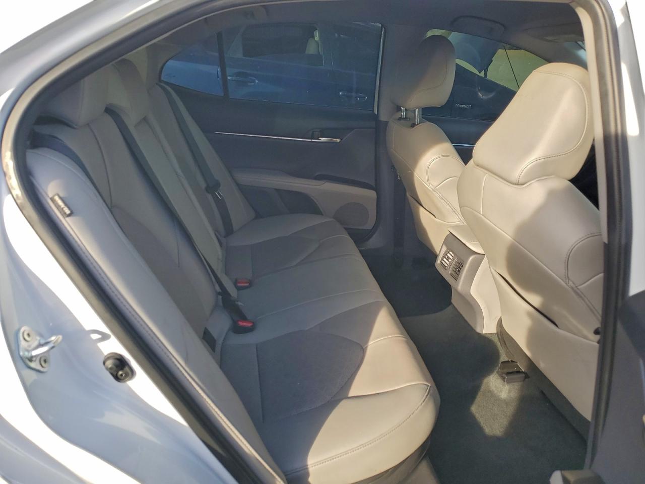 2023 TOYOTA CAMRY XSE photo 28