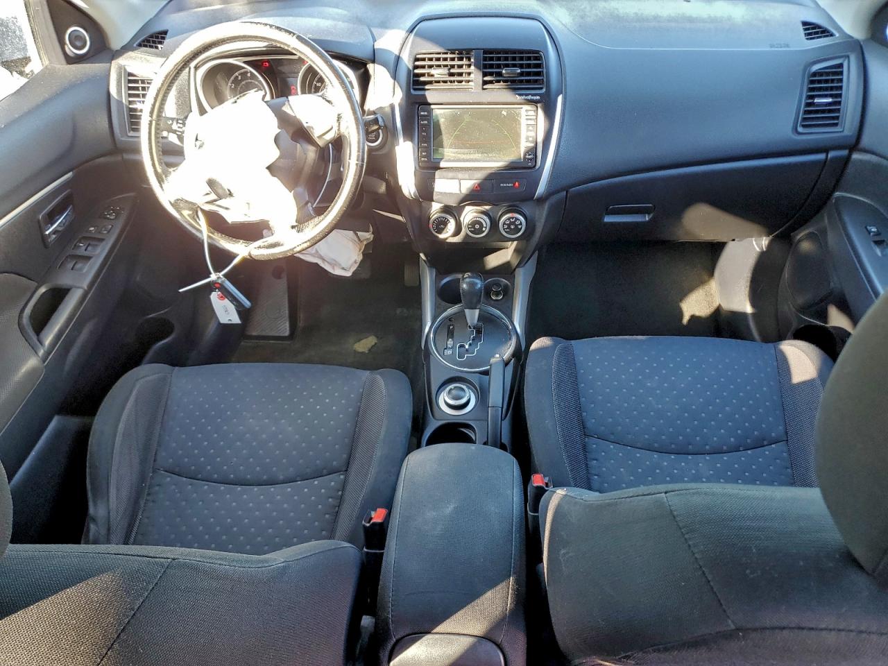 2011 MITSUBISHI OUTLANDER SPORT SE photo 8