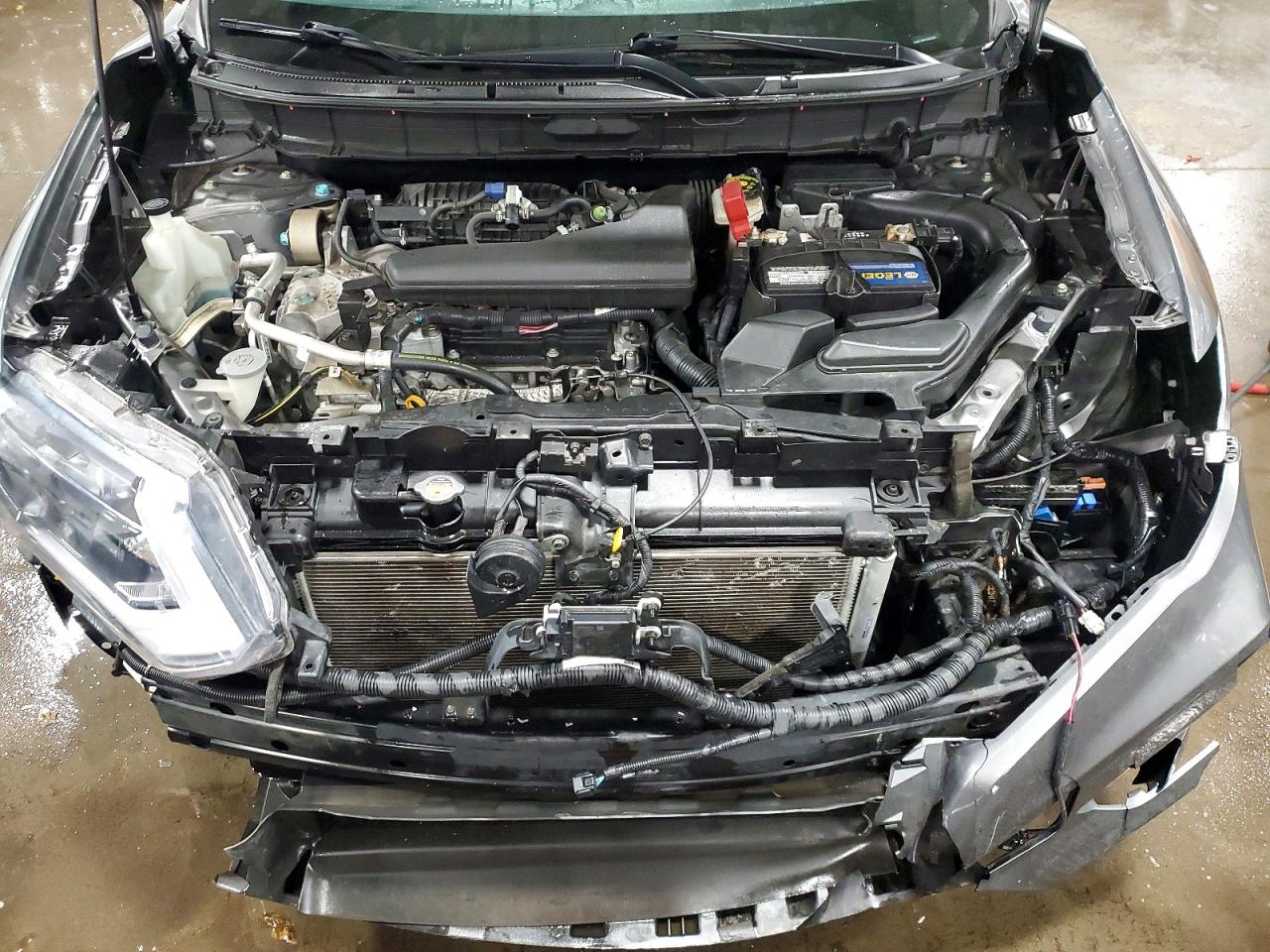 2018 NISSAN ROGUE S photo 12