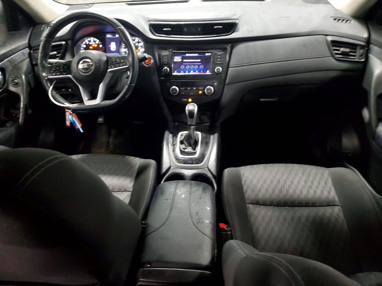 2018 NISSAN ROGUE S photo 8