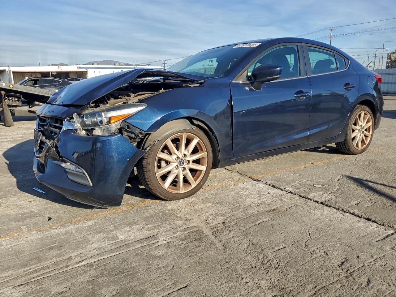 2017 MAZDA 3