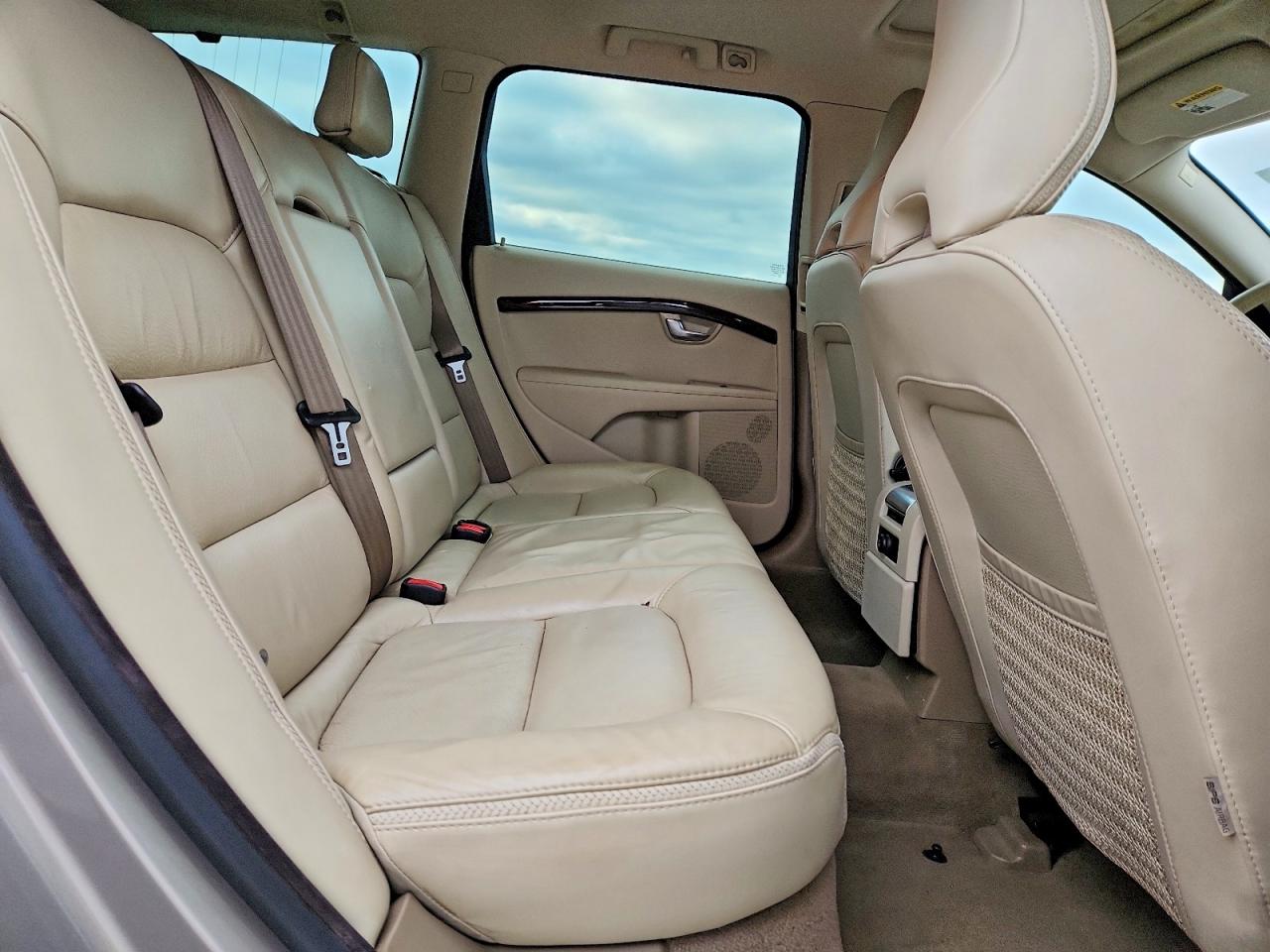 2012 VOLVO XC70 3.2 photo 10