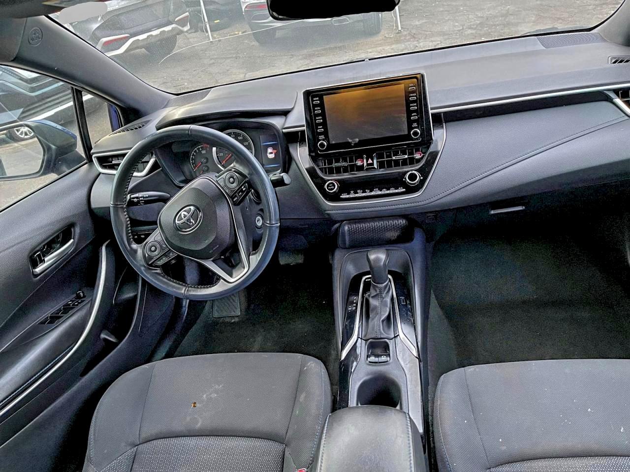 2020 TOYOTA COROLLA SE photo 9