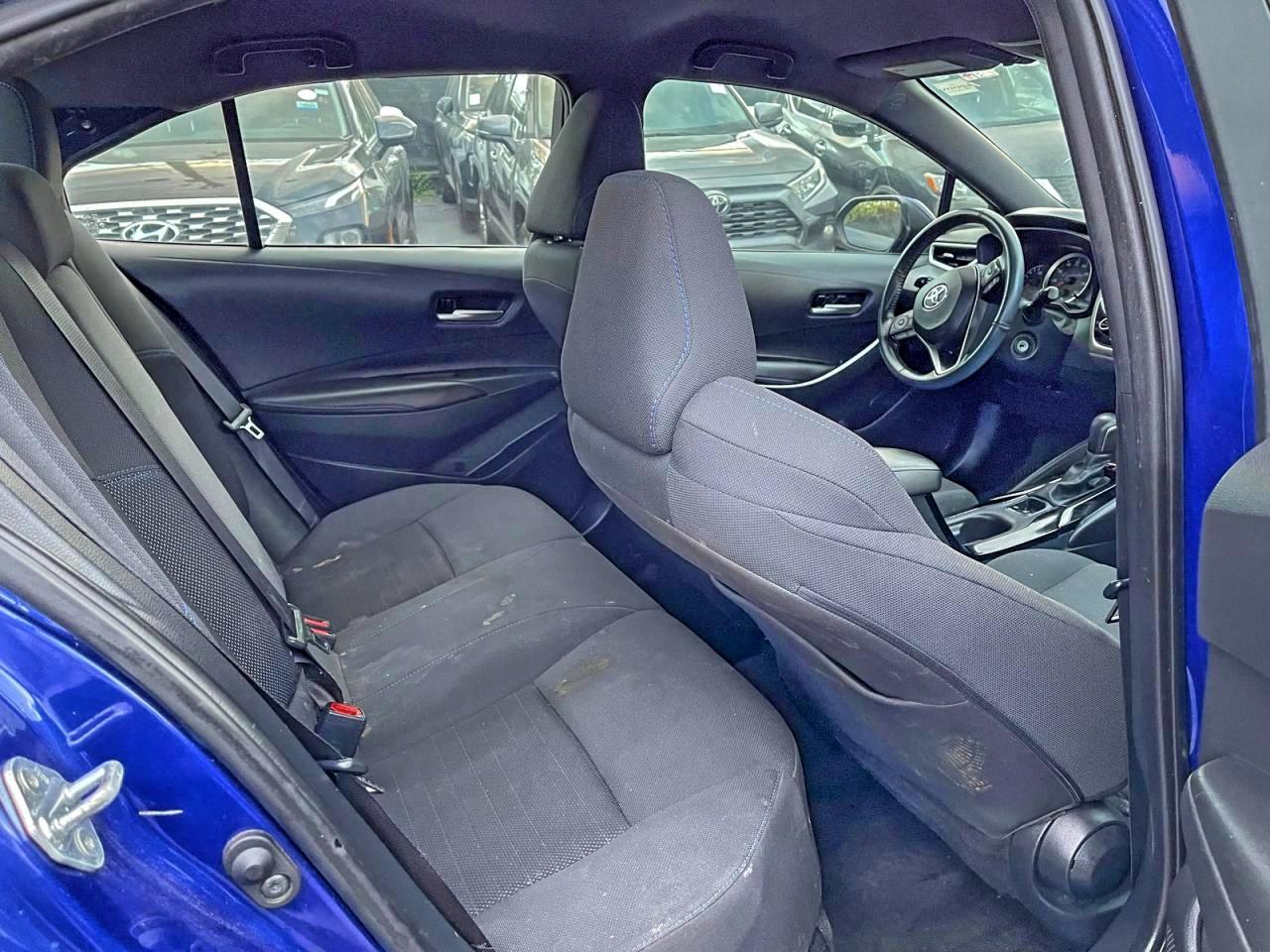 2020 TOYOTA COROLLA SE photo 6