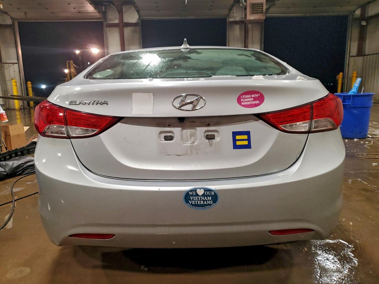 2013 HYUNDAI ELANTRA GLS photo 6
