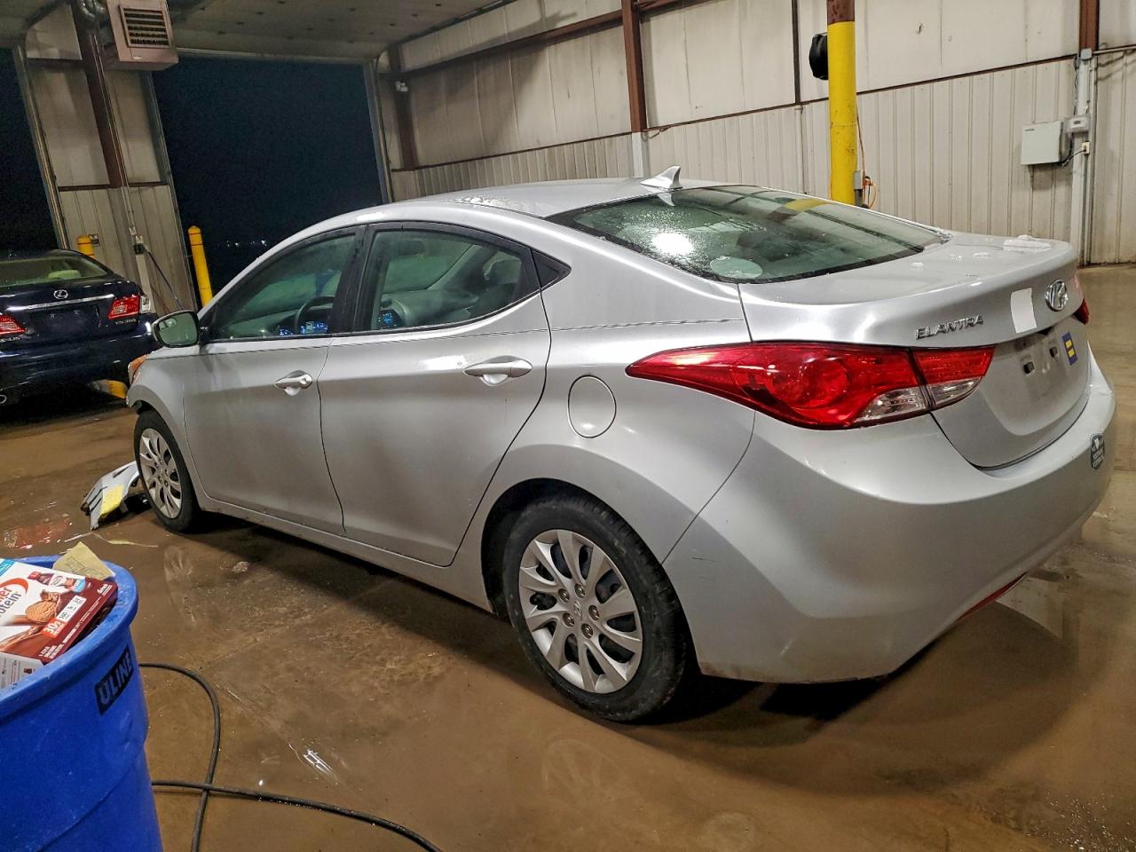 2013 HYUNDAI ELANTRA GLS photo 2